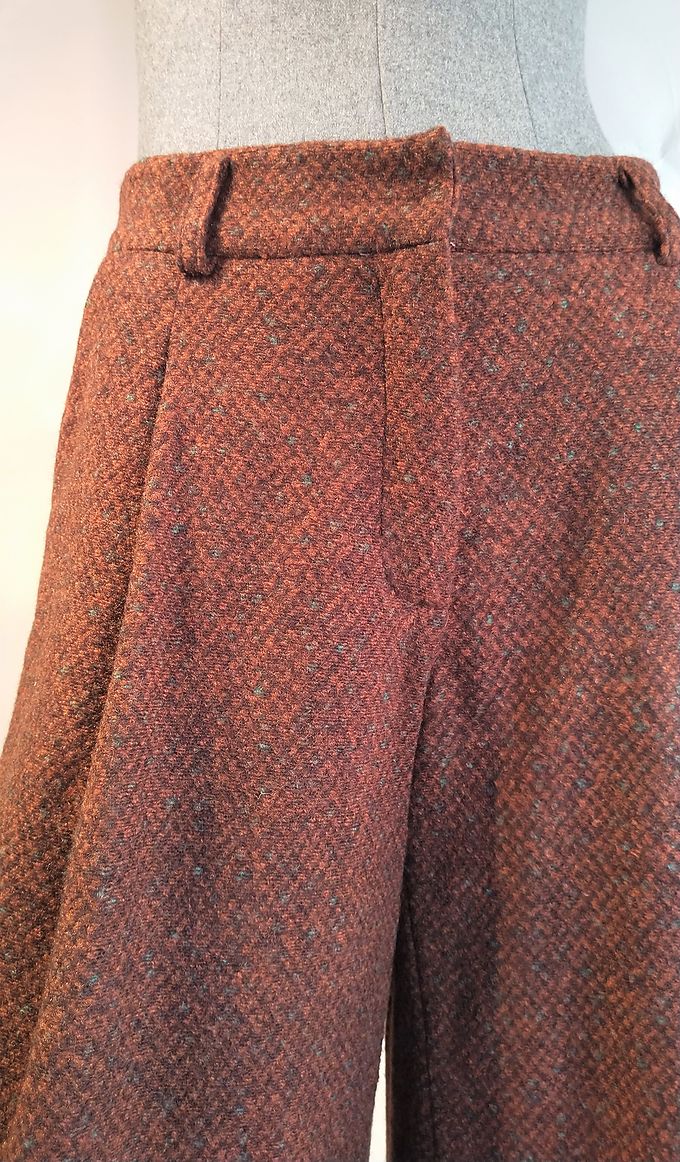 Pantalones Goodmatch tipo maxi bermuda tweed