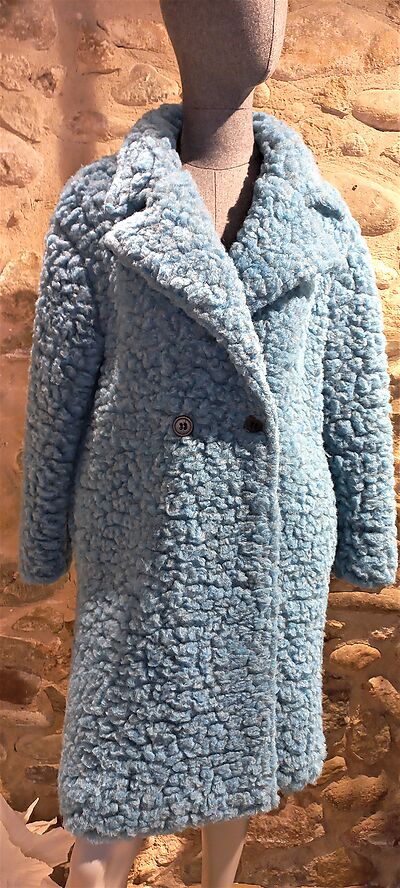 Coat BYU turquoise