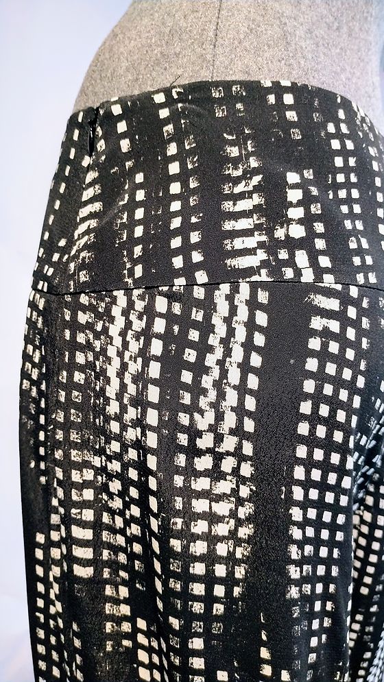 Trousers Sarah Pacini black and white check