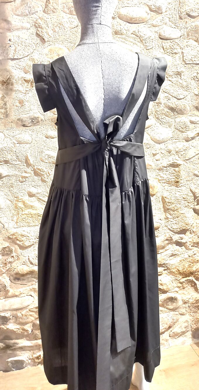 Robe Moutaki noire